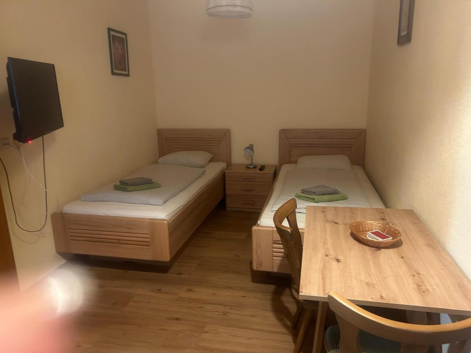 Gasthof Mit Seeterasse & Appartements Zur Landeroith ワイレック エクステリア 写真