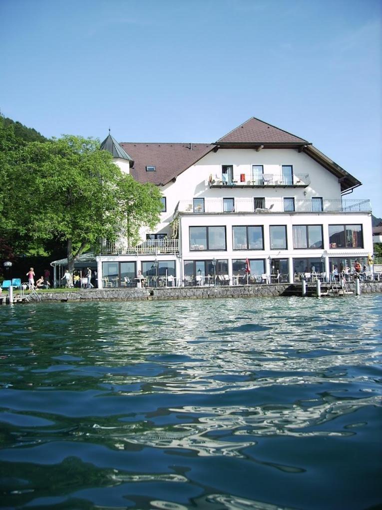 Gasthof Mit Seeterasse & Appartements Zur Landeroith ワイレック エクステリア 写真