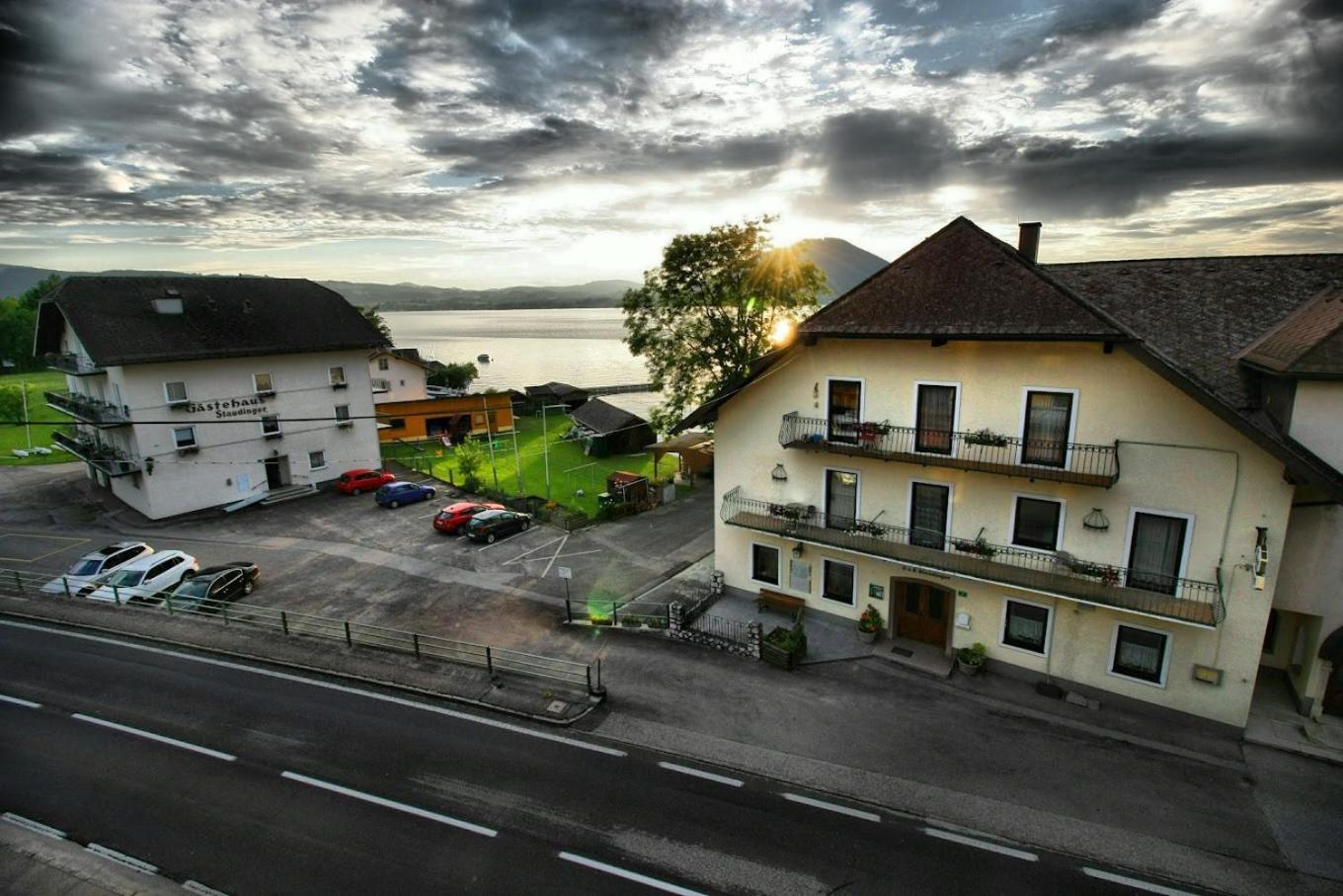 Gasthof Mit Seeterasse & Appartements Zur Landeroith ワイレック エクステリア 写真